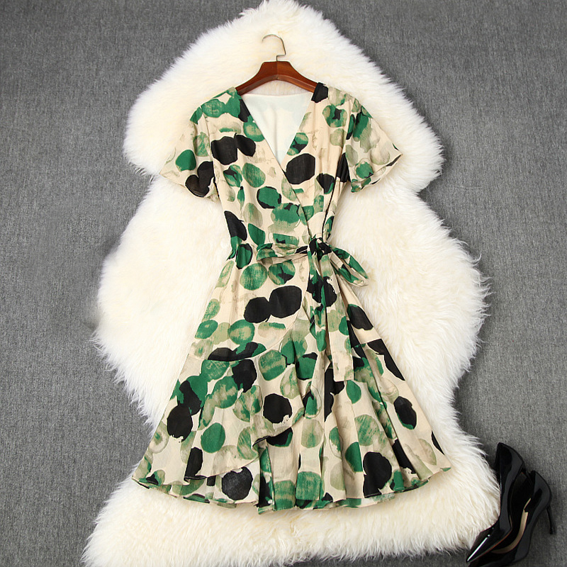 2020 Summer Short Sleeve V Neck Multicolor Floral Print Belted Ruffle Detail Knee-Length Dress Elegant Casual Wrap Dresses LJ18T10924, Black;gray
2020 Summer Short Sleeve V Neck Multicolor Floral Print Belted Ruffle Detail Knee-Length Dress Elegant Casual Wrap Dresses LJ18T10924, Black;gray