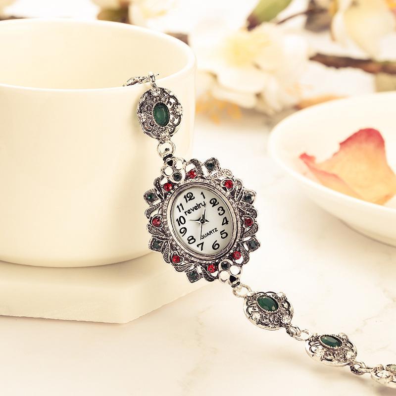 Wristwatches Ladies Rhinestones Bracelet Watch Fashion Luxury Women Watches Clock Mujer Small Dial Quartz Relogio Feminino1, White
Wristwatches Ladies Rhinestones Bracelet Watch Fashion Luxury Women Watches Clock Mujer Small Dial Quartz Relogio Feminino1, White