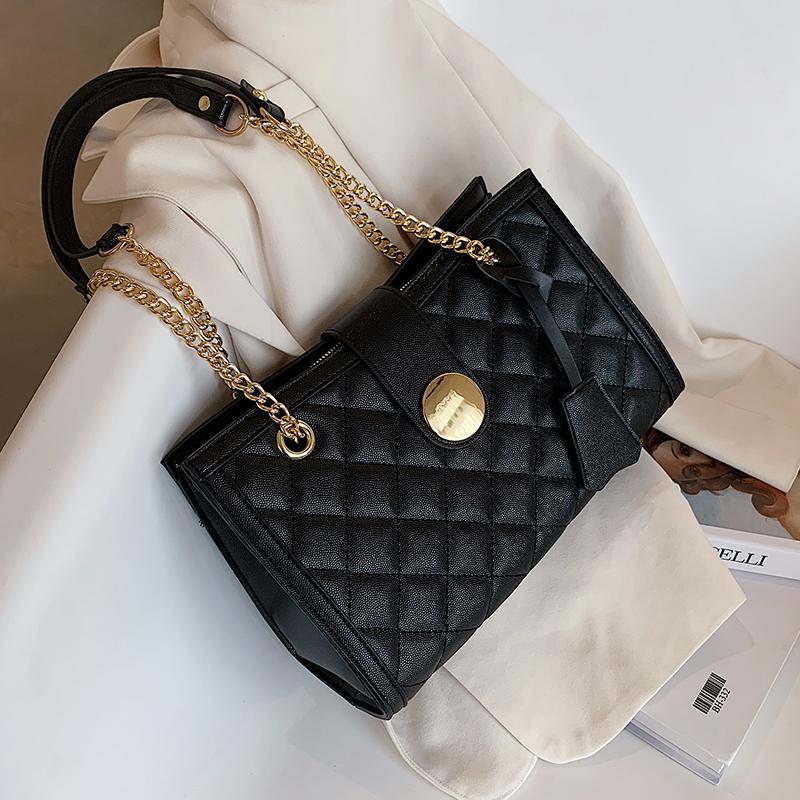 Simple PU Leather Tote Bags For 2021 Solid Color Chain Lock Shoulder Handbags Female Travel Fashion Crossbody Bag, Black
Simple PU Leather Tote Bags For 2021 Solid Color Chain Lock Shoulder Handbags Female Travel Fashion Crossbody Bag, Black