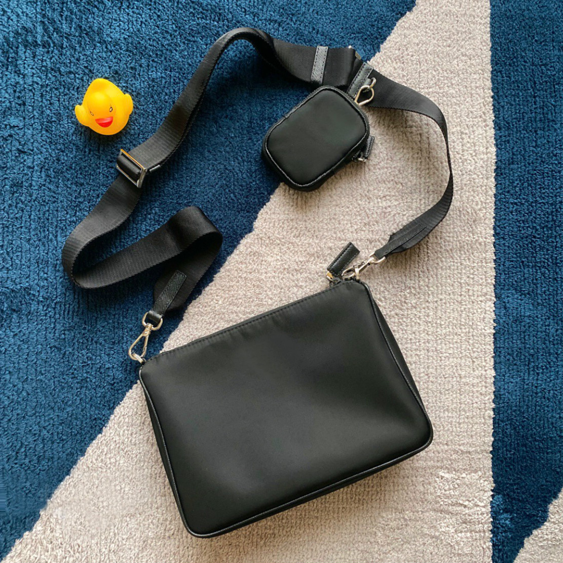 Wholesale Fashion Messenger Bag Canvas Cross Body Bag Men Twin Set Purse Classic Satchel Waterproof Canvas Shoulder Bag Parachute Fabric Men, Ribbon(not for sale separately)
Wholesale Fashion Messenger Bag Canvas Cross Body Bag Men Twin Set Purse Classic Satchel Waterproof Canvas Shoulder Bag Parachute Fabric Men, Ribbon(not for sale separately)