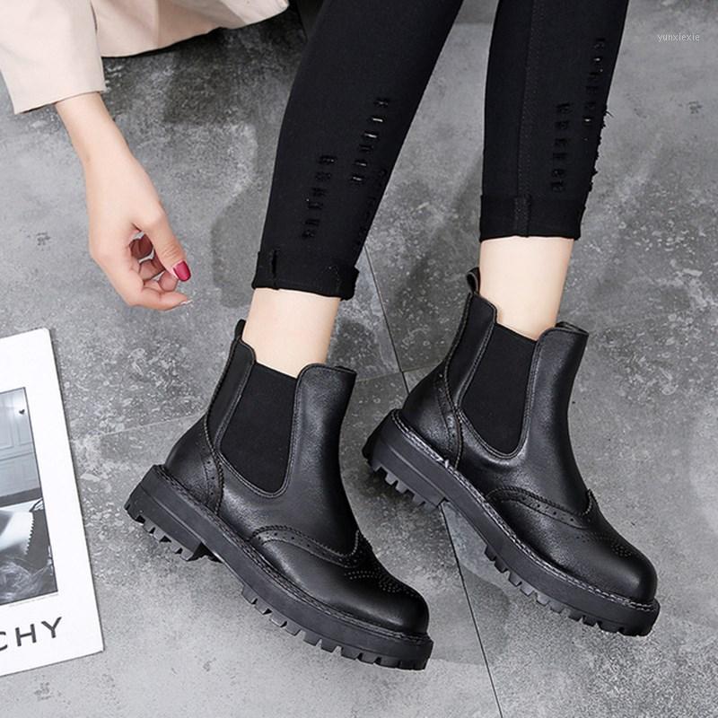 Women boot 2020 autumn winter new leather plus velvet warm thick with literary casual boot women fashion retro1, Plus velvet inside
Women boot 2020 autumn winter new leather plus velvet warm thick with literary casual boot women fashion retro1, Plus velvet inside