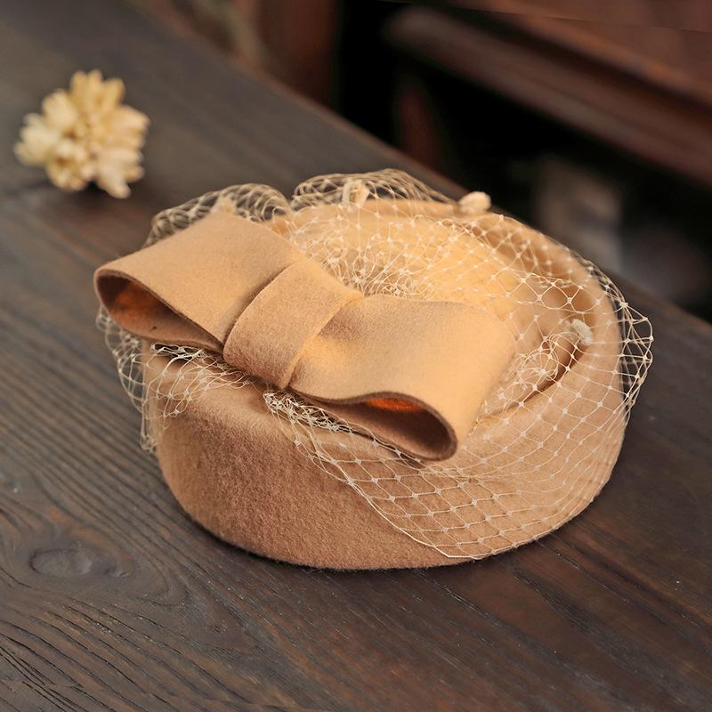Korean Stewardess British Style Bow Lace Woolen Hat Top Hat Women Winter White Party Elegant
Korean Stewardess British Style Bow Lace Woolen Hat Top Hat Women Winter White Party Elegant