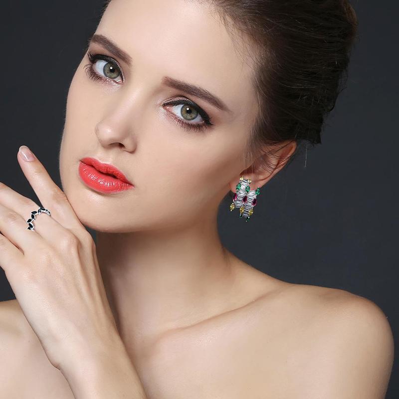Stud EYER Earrings For Women Sparkling High Carbon CZ Zircon Top Quality Wedding Engagemnet Party Fine Jewelry
Stud EYER Earrings For Women Sparkling High Carbon CZ Zircon Top Quality Wedding Engagemnet Party Fine Jewelry
