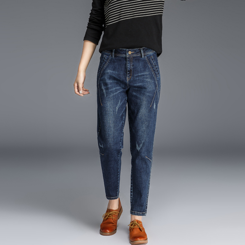 Streetwear striped mother harem jeans plus size torn denim ankle length boyfriend pants 2020 new female style, Light blue
Streetwear striped mother harem jeans plus size torn denim ankle length boyfriend pants 2020 new female style, Light blue