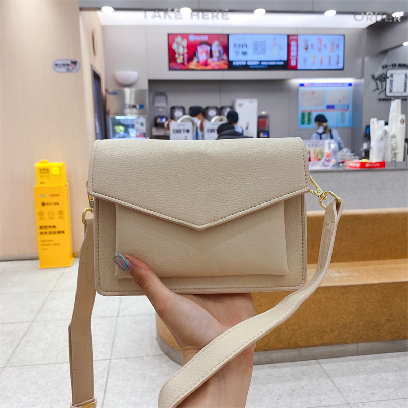 Luxury Messenger Bag Designer Womens Envelope Bags European And American Letter Flower Printing Handbag Panelled Cross Body Commuter Bag Wallet Purse, Multi
Luxury Messenger Bag Designer Womens Envelope Bags European And American Letter Flower Printing Handbag Panelled Cross Body Commuter Bag Wallet Purse, Multi