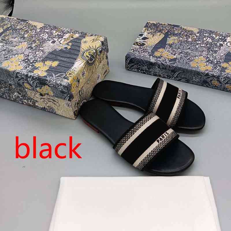 Slippers Designer Leather women Sandals Summer Flat Slipper fashion beach woman Big head Rainbow letters slippers size 35-41 SNFG, #15
Slippers Designer Leather women Sandals Summer Flat Slipper fashion beach woman Big head Rainbow letters slippers size 35-41 SNFG, #15