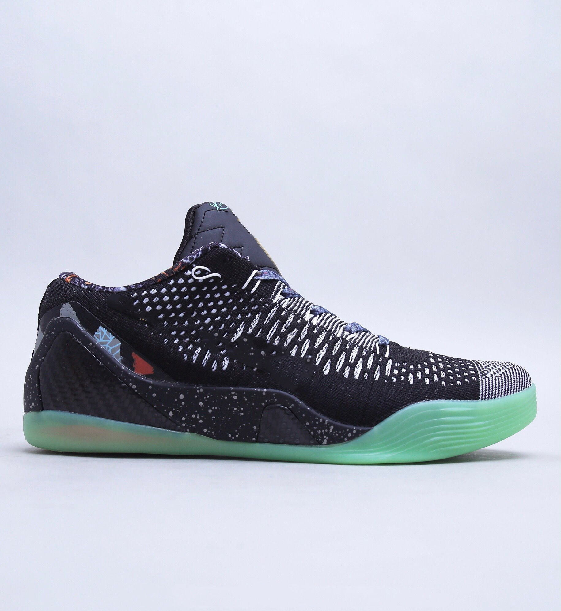 Mamba 9 Elite Low All Star Maestro Basketball Shoes Custom Purple Black Yellow Beethoven Men Top Quality 9s Sport Shoe Sneakers With Box
Mamba 9 Elite Low All Star Maestro Basketball Shoes Custom Purple Black Yellow Beethoven Men Top Quality 9s Sport Shoe Sneakers With Box