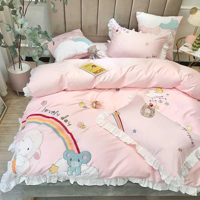 Luxury embroidery Bedding Sets sheep Beddingset egyptian cotton Bed Linen Duvet Cover Bed Sheet Pillowcase 4/6pcs Sets1
Luxury embroidery Bedding Sets sheep Beddingset egyptian cotton Bed Linen Duvet Cover Bed Sheet Pillowcase 4/6pcs Sets1