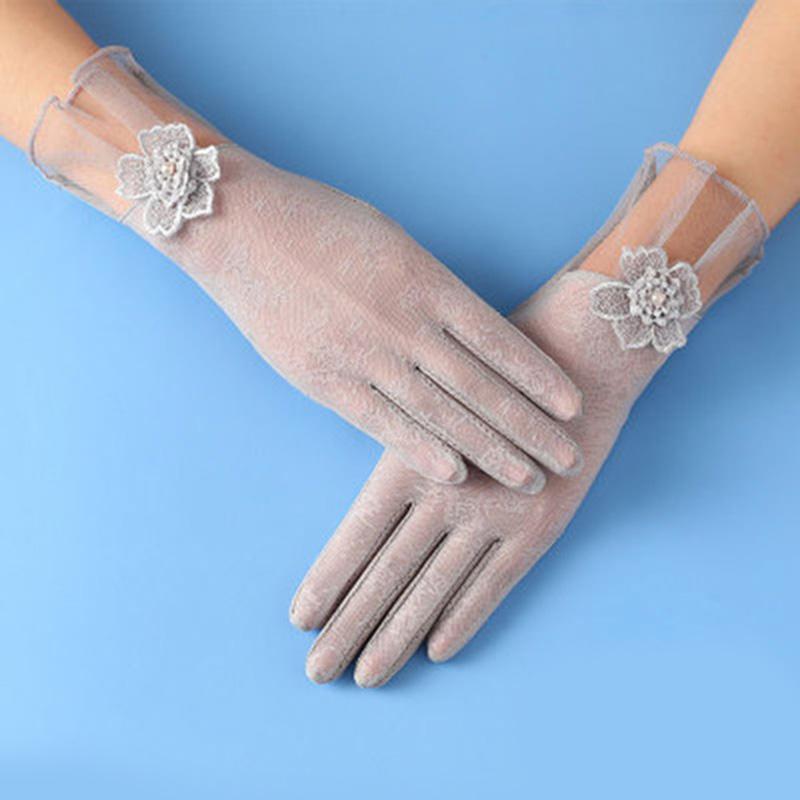 Sexy Lace Sunscreen Anti-UV Touch Screen Driving Gloves Female Summer Silk Thin Elastic Nonslip Sport Cycling Mittens K44
Sexy Lace Sunscreen Anti-UV Touch Screen Driving Gloves Female Summer Silk Thin Elastic Nonslip Sport Cycling Mittens K44