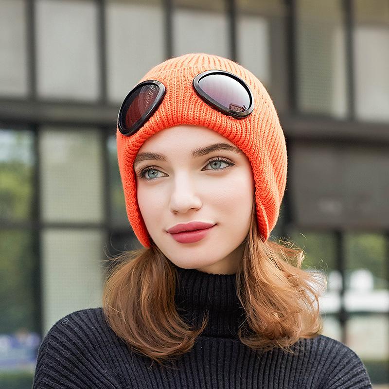 Winter 2020 New Pilot Glasses Thickened Warm Outdoor Versatile Ear Protector Knitted Hat Woman, White
Winter 2020 New Pilot Glasses Thickened Warm Outdoor Versatile Ear Protector Knitted Hat Woman, White