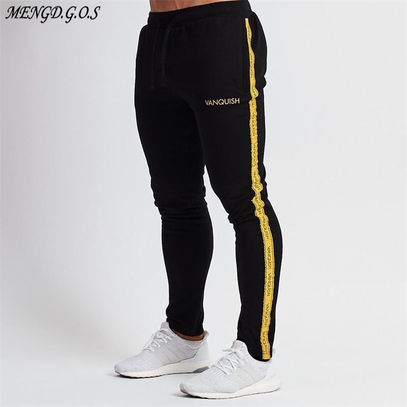 New fashion cotton trousers casual joggers streetwear clothing fitness sports brand men's pants 201109, Black
New fashion cotton trousers casual joggers streetwear clothing fitness sports brand men's pants 201109, Black
