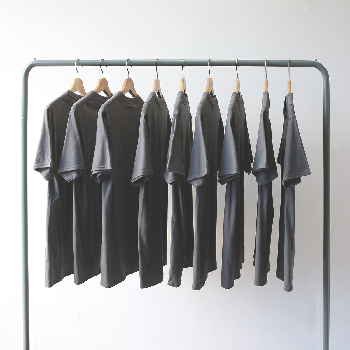 2021 New and Men's Shirts O-neck Mens Couples Short Sleeve Gray t Shirt Harajuku Tops for Women Summer Tees Bcsv, Dark grey
2021 New and Men's Shirts O-neck Mens Couples Short Sleeve Gray t Shirt Harajuku Tops for Women Summer Tees Bcsv, Dark grey