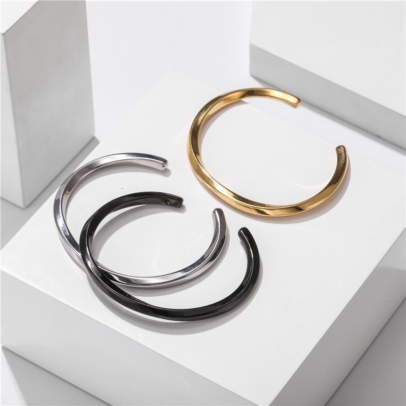 Steel Punk C Black Open Gold Cuff Stainless Bangle For Women Jewelry Gift Adjustable Bracelets Femme Bijoux Pulseira Dro
Steel Punk C Black Open Gold Cuff Stainless Bangle For Women Jewelry Gift Adjustable Bracelets Femme Bijoux Pulseira Dro