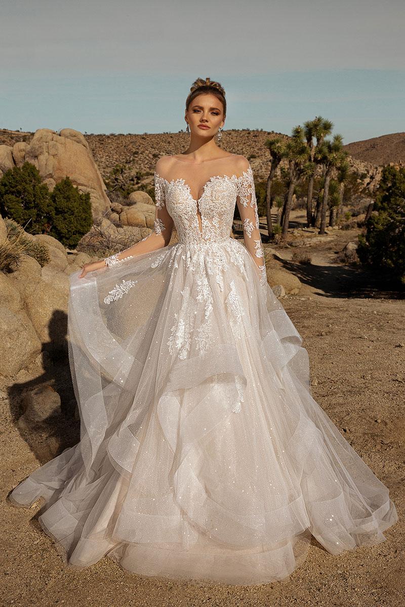 New Arrival Designer Dresses Long Sleeves Lace Appliques Bridal Gowns Button Back Sweep Train A-line Wedding Dress Vestidos