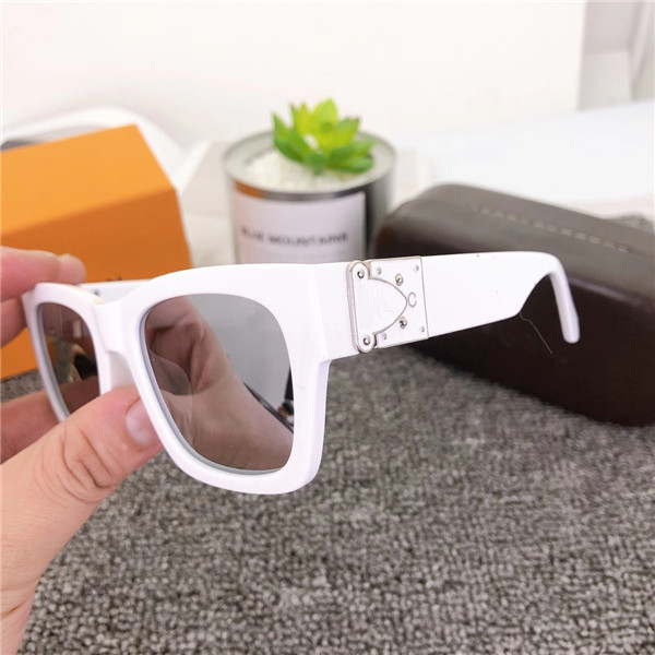 2021 top Fashion Square mens polarized lentes sun glasses men millionaire sunglasses with box sunglasses 002
2021 top Fashion Square mens polarized lentes sun glasses men millionaire sunglasses with box sunglasses 002