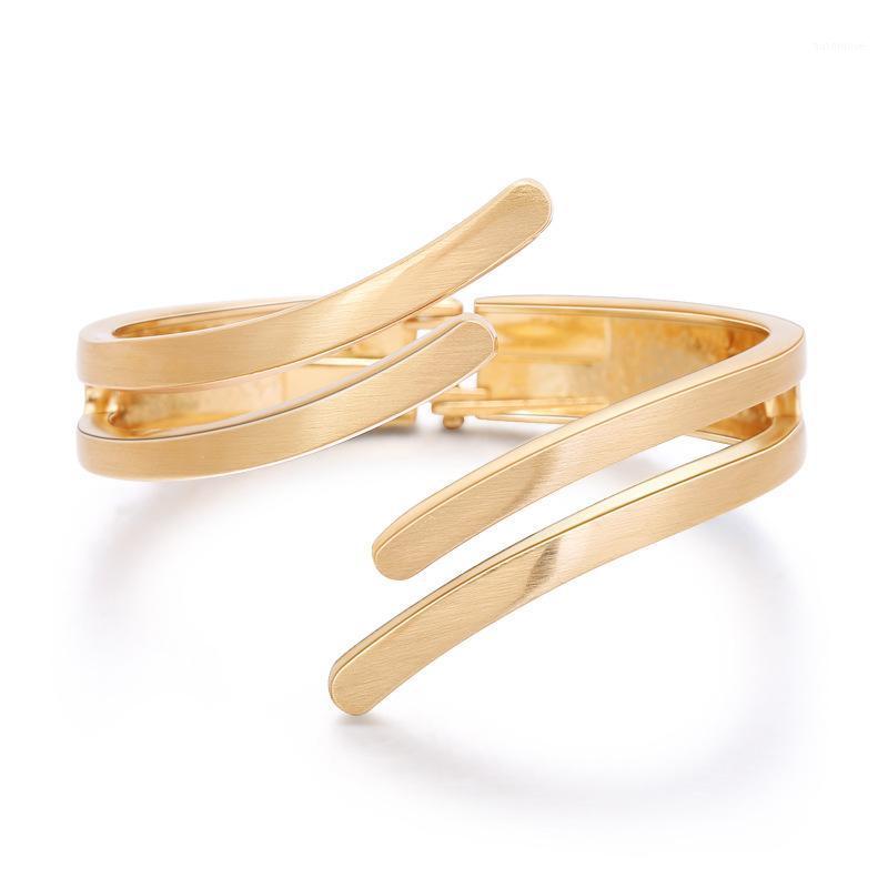 Fashion Geometric Gold Hollow Cuff Bangles Bracelets For Women Adjustable Open Female Bangle Bracelet Womens Jewellery1
Fashion Geometric Gold Hollow Cuff Bangles Bracelets For Women Adjustable Open Female Bangle Bracelet Womens Jewellery1
