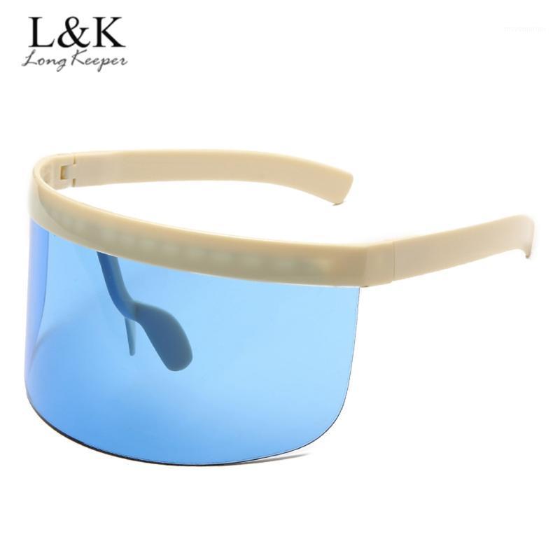 Oversized Shield Visor Sunglasses Women Brand Designer Big Frame Flat Top Sun Glasses Large Shades Men Windproof Goggles UV4001
Oversized Shield Visor Sunglasses Women Brand Designer Big Frame Flat Top Sun Glasses Large Shades Men Windproof Goggles UV4001