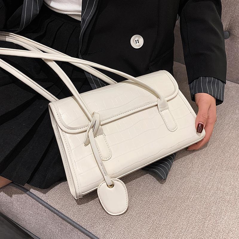 Retro PU leather atmospheric shoulder bag 2021 new fashion high-end sense of stone pattern women's designer underarm bag, Black
Retro PU leather atmospheric shoulder bag 2021 new fashion high-end sense of stone pattern women's designer underarm bag, Black