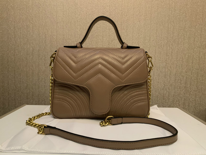 5 colors Women shoulder bags women chain crossbody bag fashion quilted heart leather handbags female famous designer purse bag 26CM, Red
5 colors Women shoulder bags women chain crossbody bag fashion quilted heart leather handbags female famous designer purse bag 26CM, Red