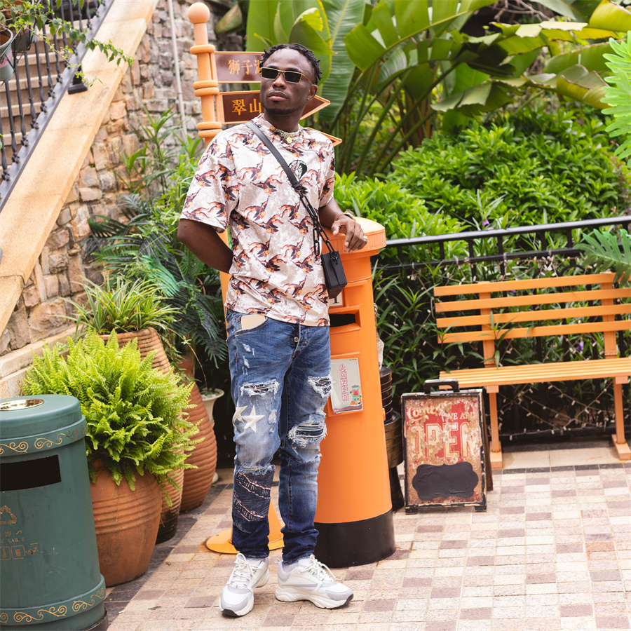 Men Ripped Jeans Washed Distressed Vintage Blue Print Long Pencil Pants High Street Slim-cut Trousers Hip Hop Denim, As picture show
Men Ripped Jeans Washed Distressed Vintage Blue Print Long Pencil Pants High Street Slim-cut Trousers Hip Hop Denim, As picture show