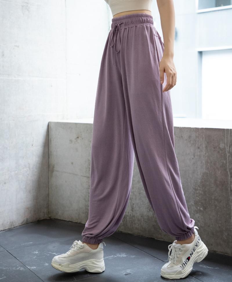 2020 New Autumn &Winter Woman Slacks Straight Electrician Loose Cargo Crz Yoga High Waist Wide Leg Running Capri Sweat Pants1, Grey
2020 New Autumn &Winter Woman Slacks Straight Electrician Loose Cargo Crz Yoga High Waist Wide Leg Running Capri Sweat Pants1, Grey