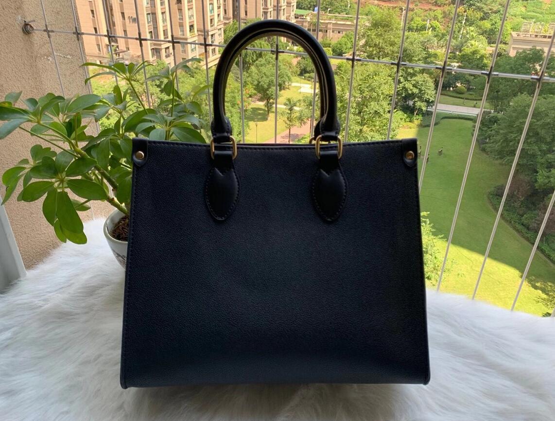 Wholesale leather lady messenger bag for women fashion satchel shoulder bag handbag Cross Body bag presbyopic package mobile phone purse, Brown flower 34cm
Wholesale leather lady messenger bag for women fashion satchel shoulder bag handbag Cross Body bag presbyopic package mobile phone purse, Brown flower 34cm