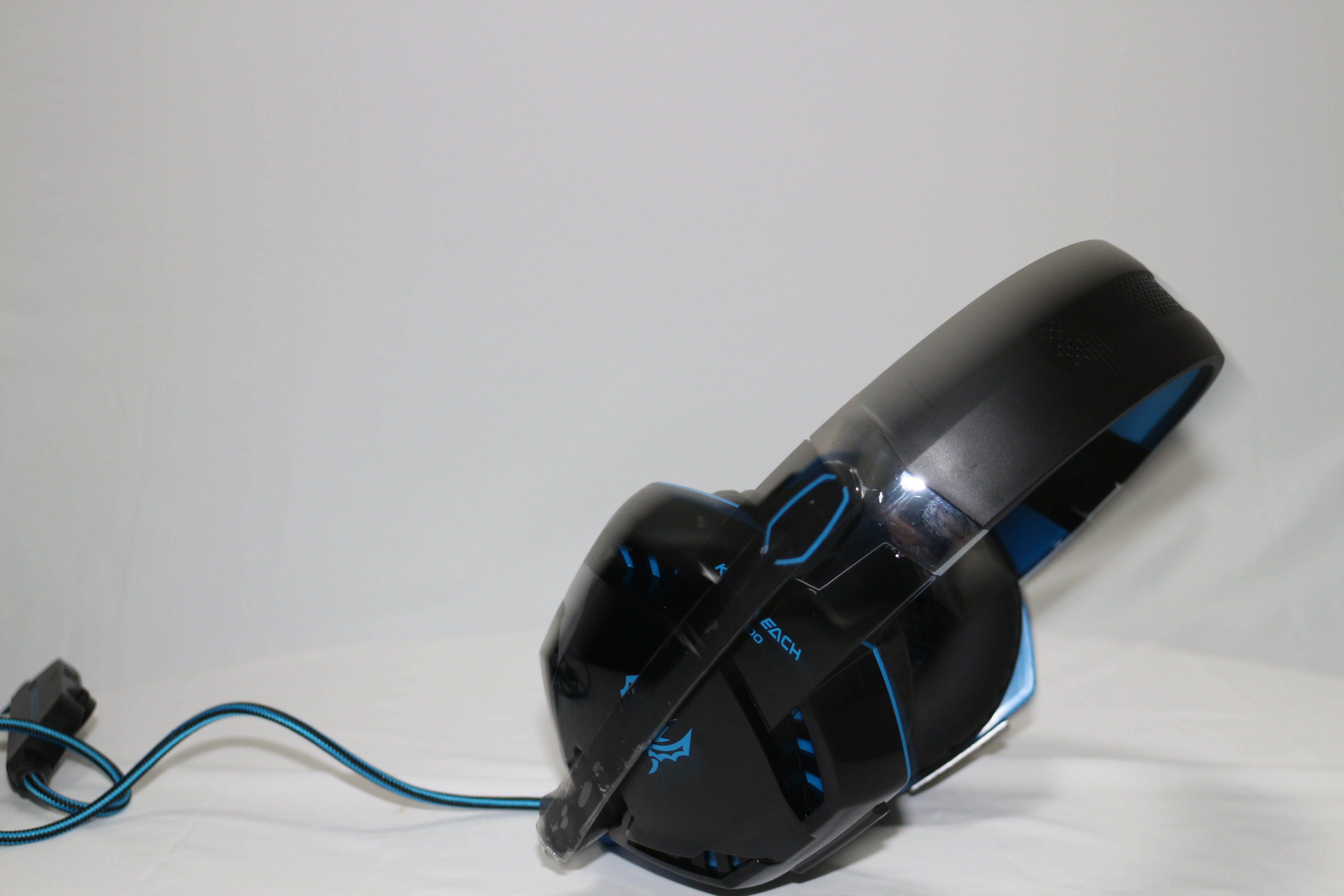 G9000 Gaming Over-Ear Headphones 3.5 mm Stereo With Single Span Microphone Leather Material Environmental Noise Isolation