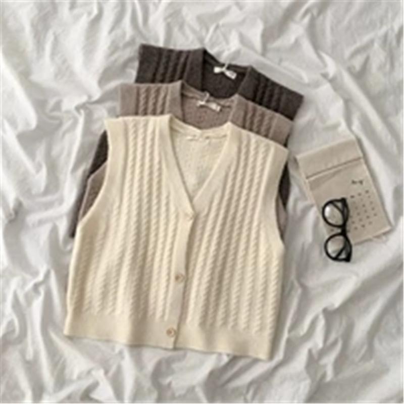 2021 Autumn Korean Vest Women Fashion Knitted Pullovers Loose Vintage Female Waistcoat Loose Sweater Cardigan Girls Waistcoat, White
2021 Autumn Korean Vest Women Fashion Knitted Pullovers Loose Vintage Female Waistcoat Loose Sweater Cardigan Girls Waistcoat, White