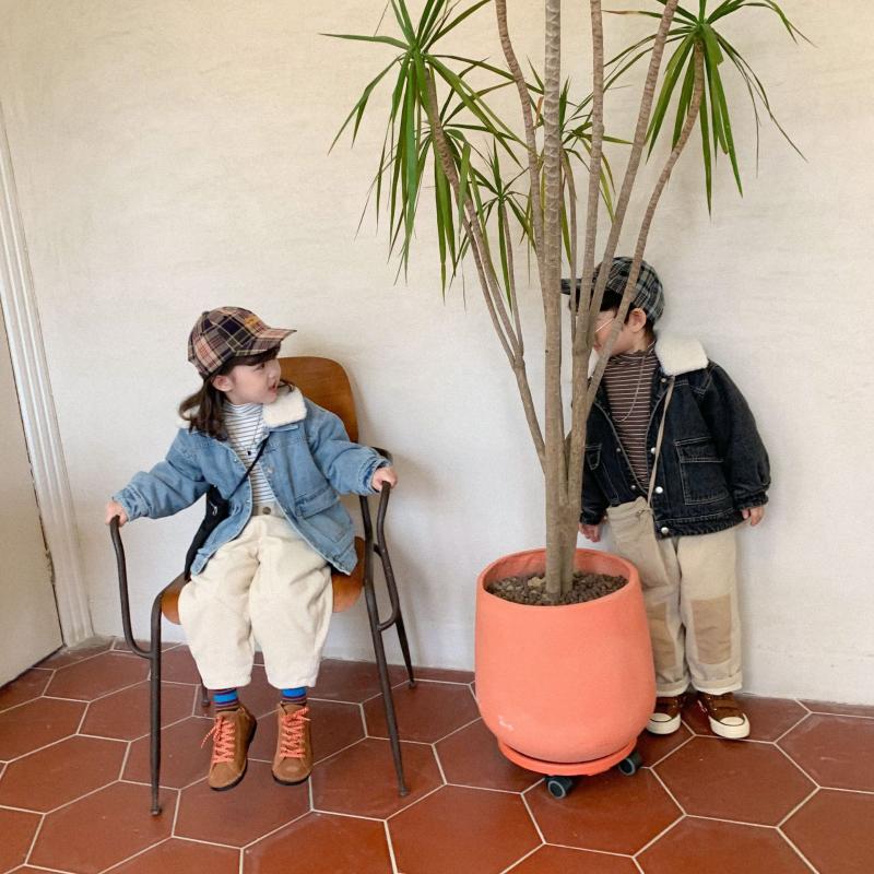 Kids' Overcoat 2020 Boys and Girls Thick Quilted Denim Jacket Children Warm Coat Fur Collar 05, Cowboy puffer jacket black
Kids' Overcoat 2020 Boys and Girls Thick Quilted Denim Jacket Children Warm Coat Fur Collar 05, Cowboy puffer jacket black