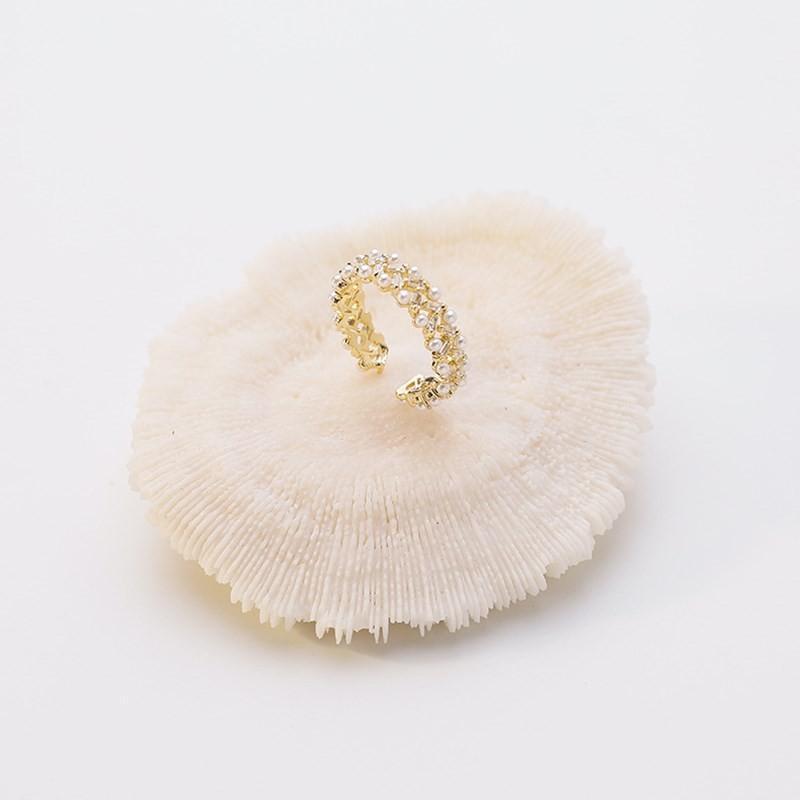 2020 New irregular shiny crystal Party opening Rings fashion contracted fine pearl senior Women adjustable Rings joker1
2020 New irregular shiny crystal Party opening Rings fashion contracted fine pearl senior Women adjustable Rings joker1