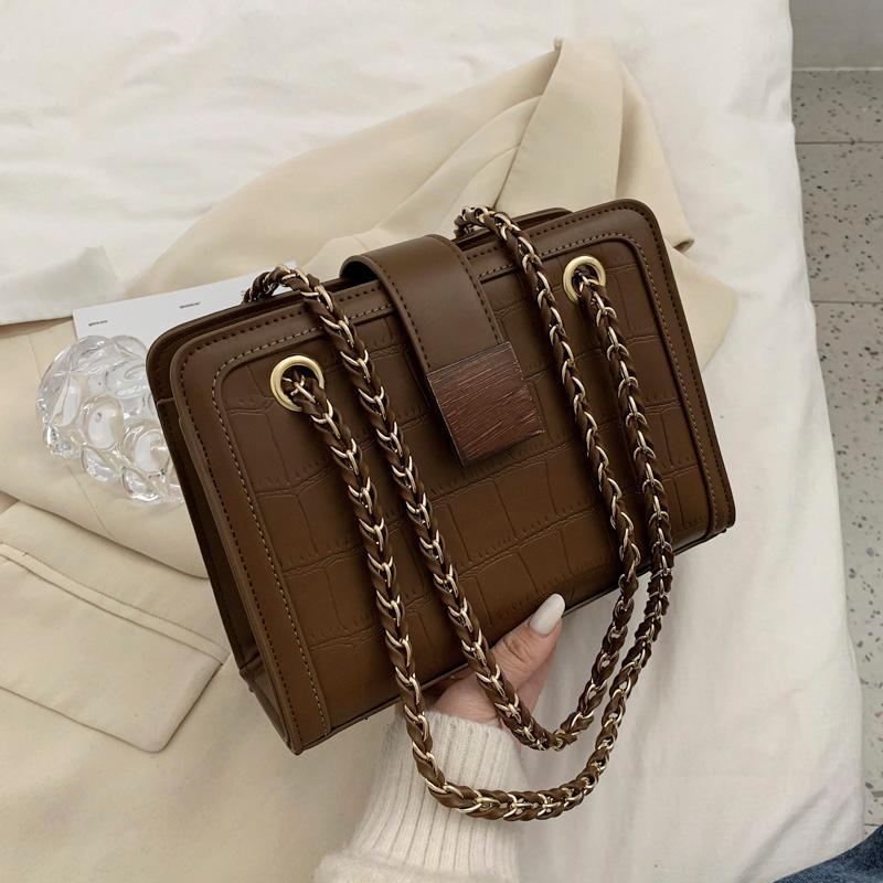 Toposhine Borse da donna Suction Button Lady Shoulder Bags Fashion Stone Pattern Crossbody Bag Girls Chains Strap Girls Bag, Black
Toposhine Borse da donna Suction Button Lady Shoulder Bags Fashion Stone Pattern Crossbody Bag Girls Chains Strap Girls Bag, Black