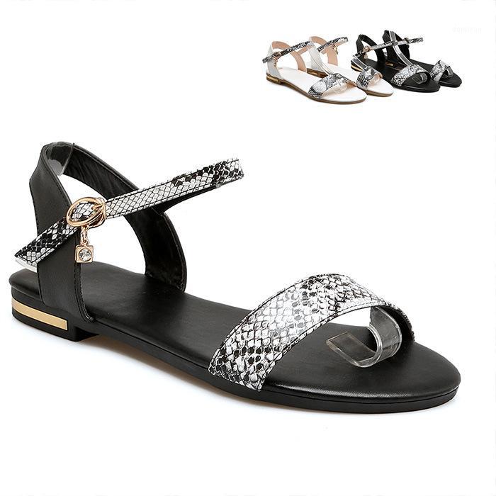 2020 fashion serpentine flat shoes lady sandals genuine leather shoes buckle Metal decoration summer casual sandals woman1, Black
2020 fashion serpentine flat shoes lady sandals genuine leather shoes buckle Metal decoration summer casual sandals woman1, Black