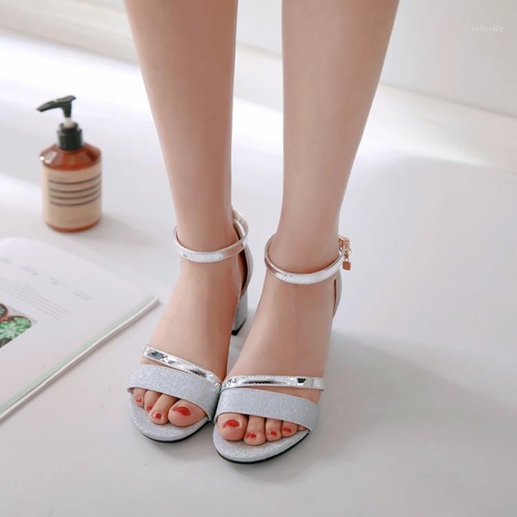 Oversized 12 13 14 15 16 17 18 1 high heels sandals women shoes woman summer ladies Open-toed buckled sandals1, Gold
Oversized 12 13 14 15 16 17 18 1 high heels sandals women shoes woman summer ladies Open-toed buckled sandals1, Gold