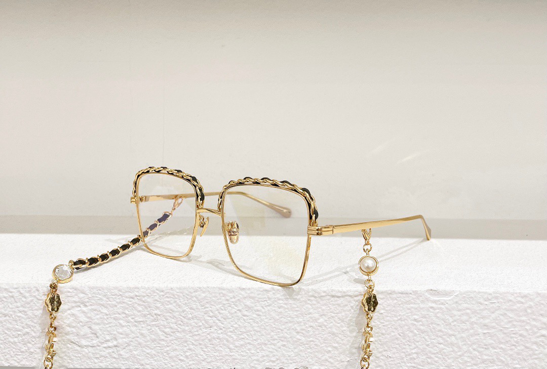 designer fashion womens sunglasses frames for women sun glasses style beautiful detail with chain camellias decorative square frame alloy heavy craft large glass
designer fashion womens sunglasses frames for women sun glasses style beautiful detail with chain camellias decorative square frame alloy heavy craft large glass