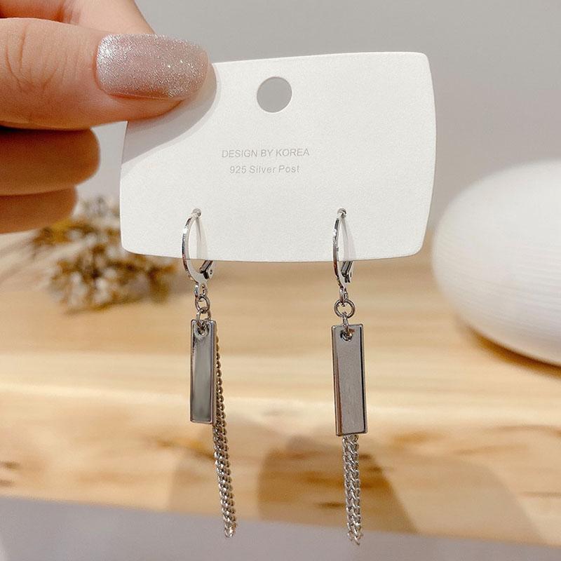 Hip Hop Rock Metal Punk Romantic Sue Earrings Tide Restoring Ancient Ways Personality Contracted Pendant Jewelry Party Gifts
Hip Hop Rock Metal Punk Romantic Sue Earrings Tide Restoring Ancient Ways Personality Contracted Pendant Jewelry Party Gifts