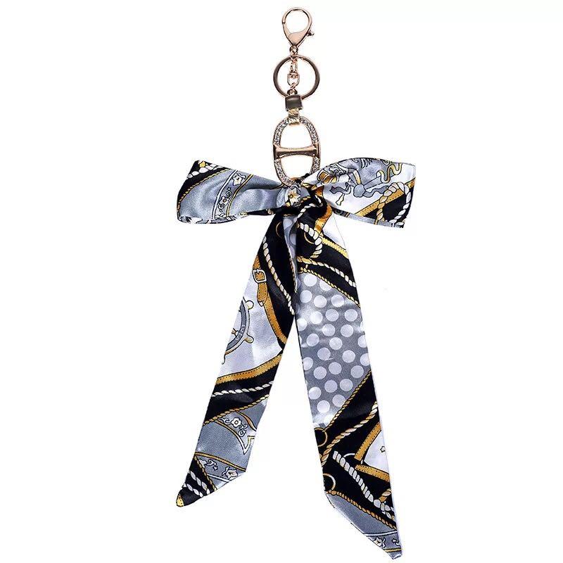 New creative ribbon bow key ring fashion car key chain female bag silk scarf hanging accessories keychain
New creative ribbon bow key ring fashion car key chain female bag silk scarf hanging accessories keychain