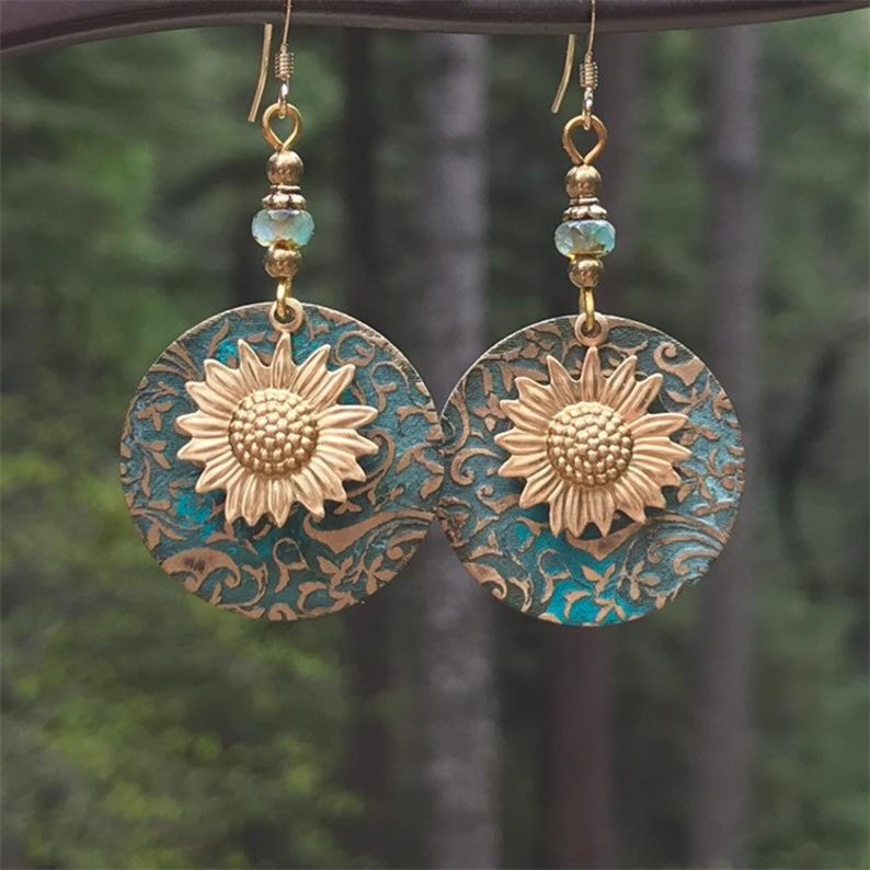 Sunflower Earrings Blue Round Ear Pendants Lady Double Deck Earring Fashion Bohemia Jewelry Retro Alloy Hot Sale 4spa P2, Silver
Sunflower Earrings Blue Round Ear Pendants Lady Double Deck Earring Fashion Bohemia Jewelry Retro Alloy Hot Sale 4spa P2, Silver