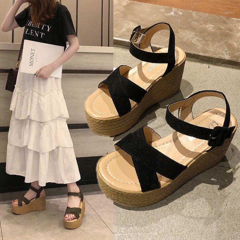 Ladies Outdoor Beach Slippers 2021 New Women Spring/Summer New Soft-Slip Non-Slip Sandals Foam Sole Durable Sandals1, Black
Ladies Outdoor Beach Slippers 2021 New Women Spring/Summer New Soft-Slip Non-Slip Sandals Foam Sole Durable Sandals1, Black