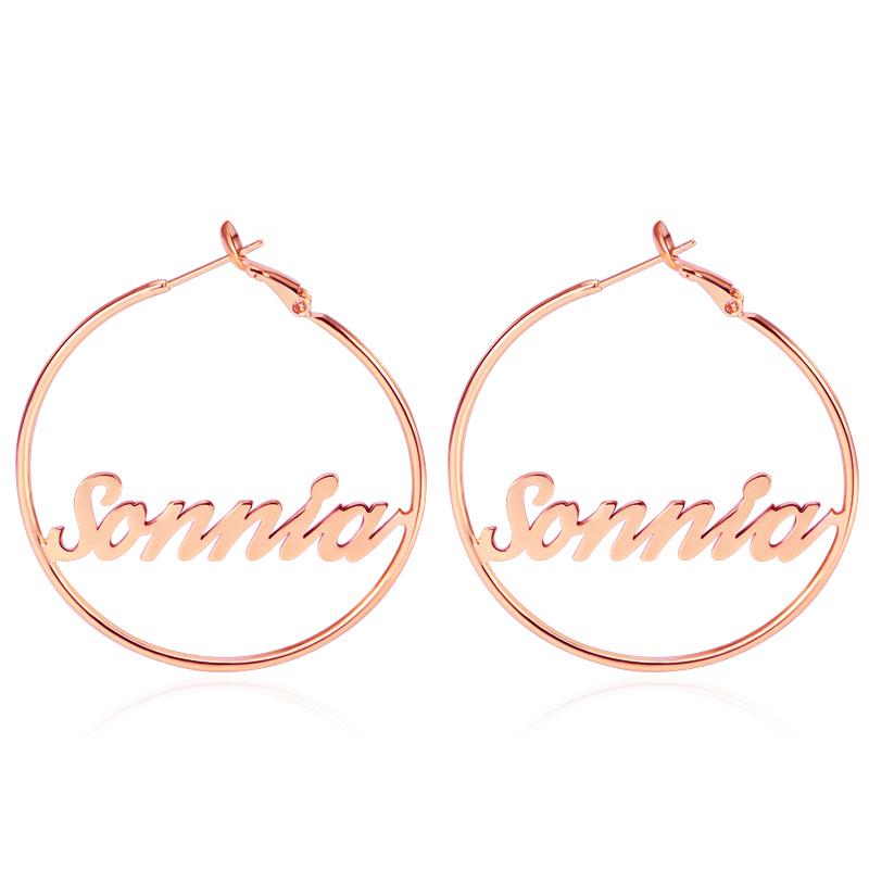 Lateefah 2021 New Fashion Custom Elegant Coil Earrings For Women's Christmas Gift Earrings Fashion Jewelry Accessories
Lateefah 2021 New Fashion Custom Elegant Coil Earrings For Women's Christmas Gift Earrings Fashion Jewelry Accessories