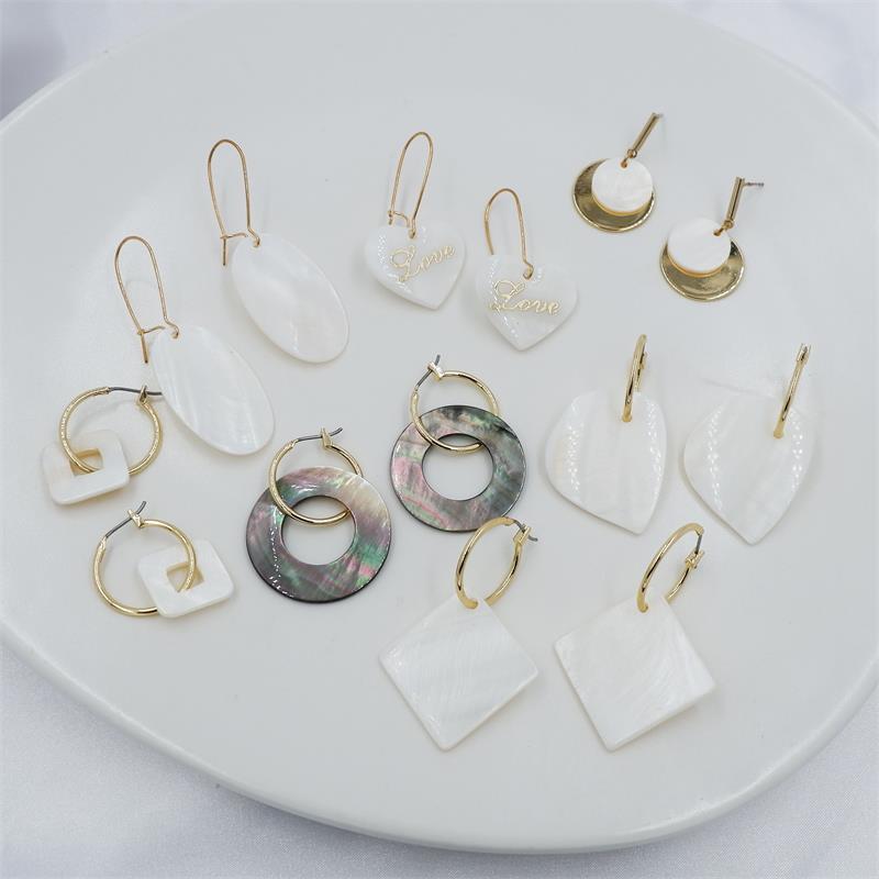 Punk Natural Shell Earrings Love Square White Shell Gold Color Drop Earrings For Women Girl Geometric
Punk Natural Shell Earrings Love Square White Shell Gold Color Drop Earrings For Women Girl Geometric