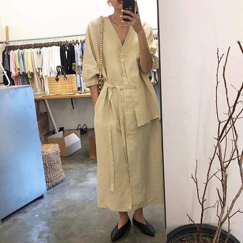 Solid Simple V-neck Single Breasted Shirt Loose Design Side Lace Up Dress for Women, Khaki
Solid Simple V-neck Single Breasted Shirt Loose Design Side Lace Up Dress for Women, Khaki