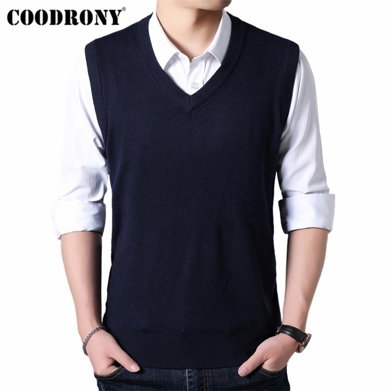 COODRONY Sweater Men Autumn Winter Warm Cashmere Woolen Mens Sweaters Classic Pure Color V-Neck Sleeveless Vest Pull Homme 91020 201117