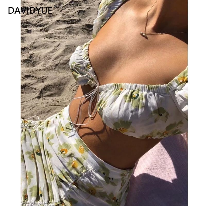 White blouse women vintage shirt streetwear ladies tops elegant chiffon blouses floral sexy skirt ruffle crop top mini skirts Y200326, Floral blouse
White blouse women vintage shirt streetwear ladies tops elegant chiffon blouses floral sexy skirt ruffle crop top mini skirts Y200326, Floral blouse