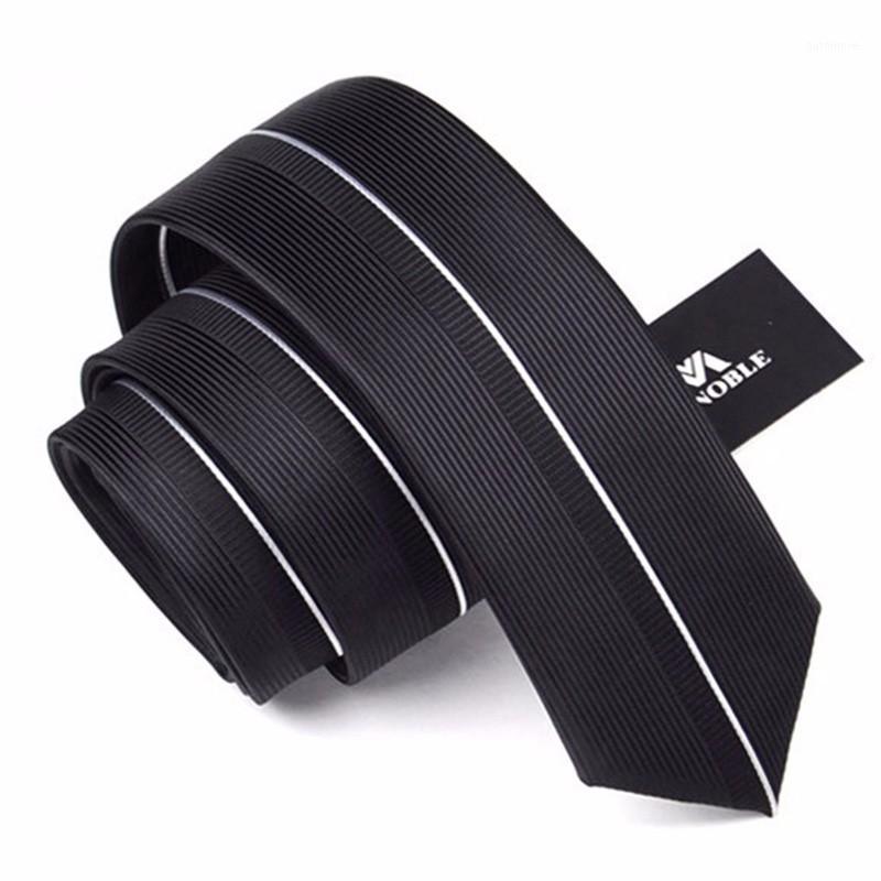 High Quality 2021 New Korean Style Fashion Casual Silk Ties For Men Designers Brand Skinny Business Necktie 6cm Wedding Gift Box1
High Quality 2021 New Korean Style Fashion Casual Silk Ties For Men Designers Brand Skinny Business Necktie 6cm Wedding Gift Box1