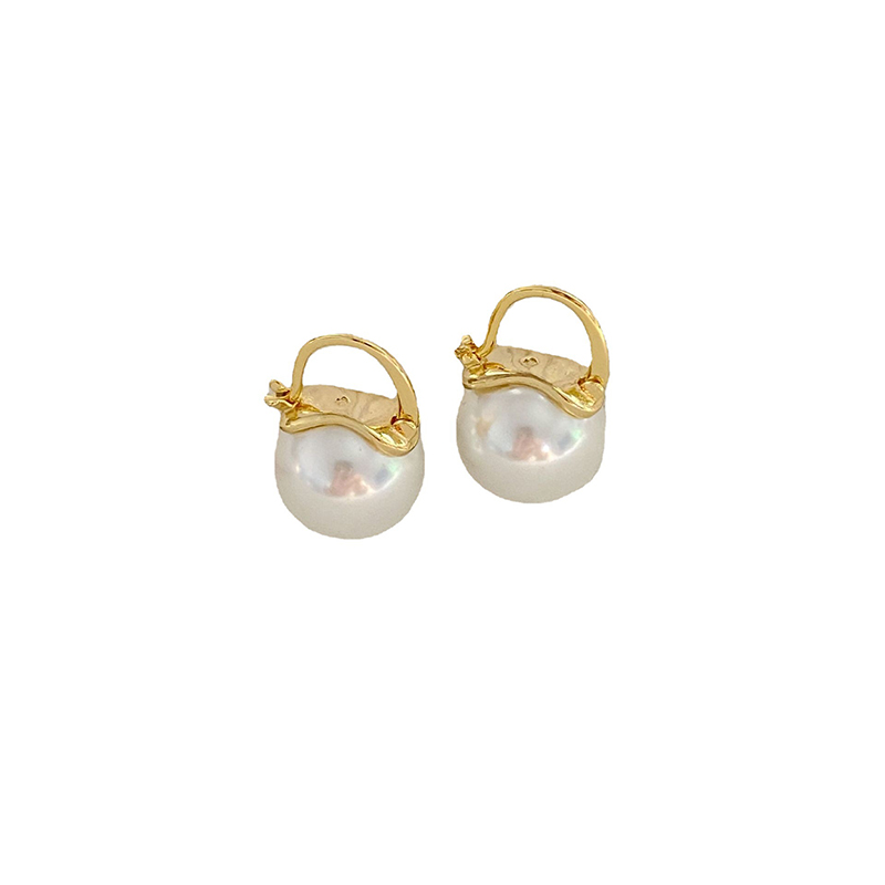 Pearl Charm Earrings 18K Gold Cover Brass Hook Earrings Sweet Gift for Girls and Women Come with cards
