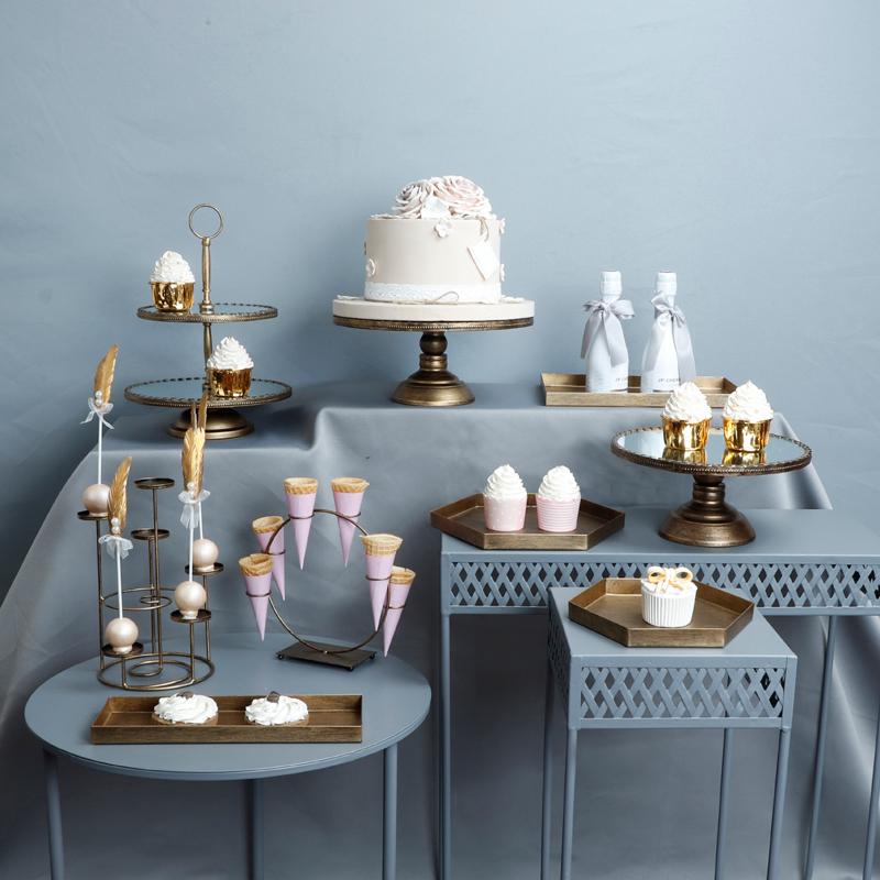 Other Bakeware Vintage Gold Dessert Table Decoration Metal Glass Mirror Multi-layer Birthday Cake Plate Wedding
Other Bakeware Vintage Gold Dessert Table Decoration Metal Glass Mirror Multi-layer Birthday Cake Plate Wedding