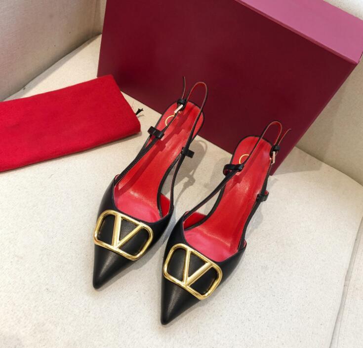 2020 female mark v right royal leather high-heel 6.5cm 8.5cm tall heels pointed to wedding shoes 34-40. FGSX, Same as pictures
2020 female mark v right royal leather high-heel 6.5cm 8.5cm tall heels pointed to wedding shoes 34-40. FGSX, Same as pictures