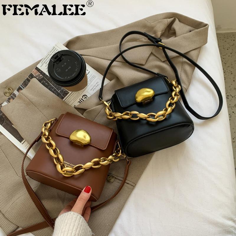 Retro Women' Bag Pure Color Large Chain Bucket Handbags Luxury PU Leather Shoulder Bags New Designer Gold Egg Lock Crossbody Sac, Black
Retro Women' Bag Pure Color Large Chain Bucket Handbags Luxury PU Leather Shoulder Bags New Designer Gold Egg Lock Crossbody Sac, Black
