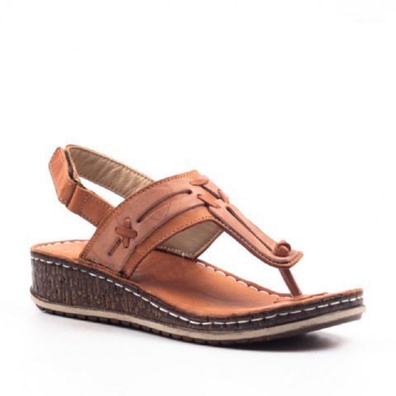 New Fashion Women Beach Sandals PU Hook Ladies Walking Shoes Mother Sandals Footwear Female Summer Casual Shoes Plus Size 35-431, Brown
New Fashion Women Beach Sandals PU Hook Ladies Walking Shoes Mother Sandals Footwear Female Summer Casual Shoes Plus Size 35-431, Brown