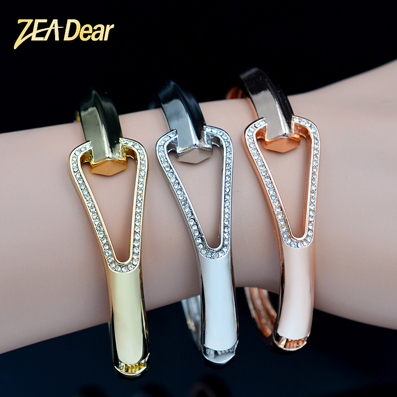 ZEA Dear Jewelry Bohemia Jewelry Round Bangle Sets For Women Dubai Cubic Zirconia Bracelet For Engagement Heart Findings
ZEA Dear Jewelry Bohemia Jewelry Round Bangle Sets For Women Dubai Cubic Zirconia Bracelet For Engagement Heart Findings
